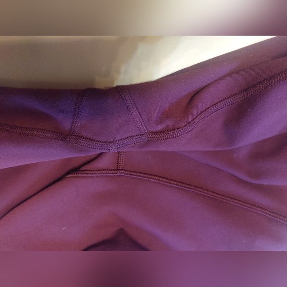 Lululemon Women's leggings SIZE 2 - Picture 8 of 12